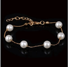 Load image into Gallery viewer, Pearl Bracelet