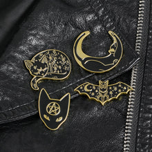 Load image into Gallery viewer, Cat Brooches